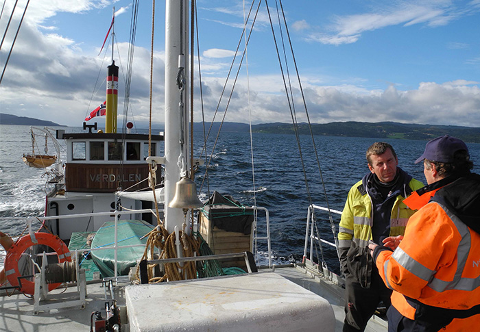 Værdalen restored as a historic piece, sailing the fjords of Norway.